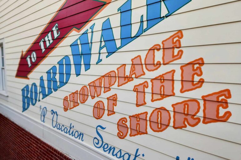 A Guide To Disney's BoardWalk Dining & Entertainment 211 Entrance toDisney's BoardWalk in the Walt Disney World Resort