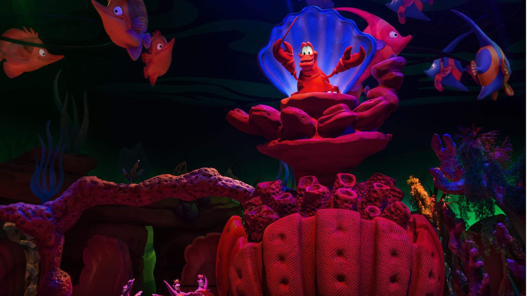 The Little Mermaid - Ariel's Undersea Adventure Ride Review - Park Savers