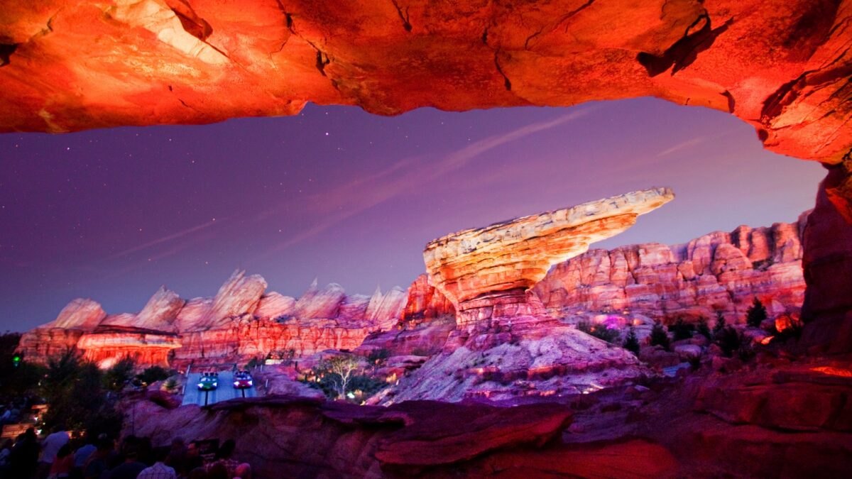 Single Rider Radiator Springs Racers Radiator Springs Racers Ride Review - Park Savers