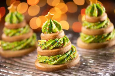 Disney Jollywood Nights Foodie Guide 2024 66 Christmas Tree Cookie Stack at Disney Jollywood Nights