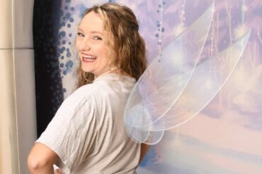 Disney PhotoPass Portrait Studios: What to Know 1 svg%3E