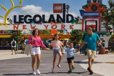 New York LEGOLAND Resort 87 Sign