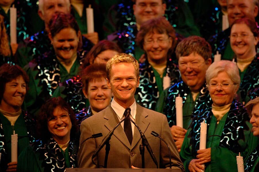 2026 EPCOT Candlelight Processional: The Stunning Show You Can't Miss 7 svg%3E