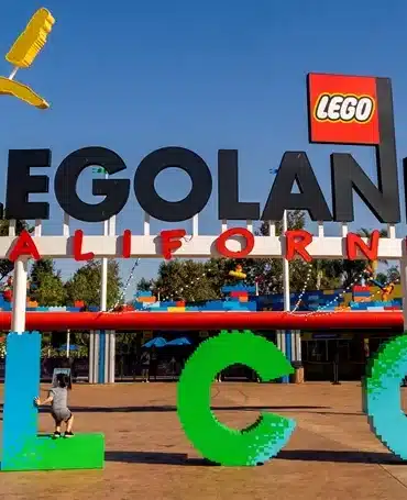 California LEGOLAND Resort 322 Welcome header