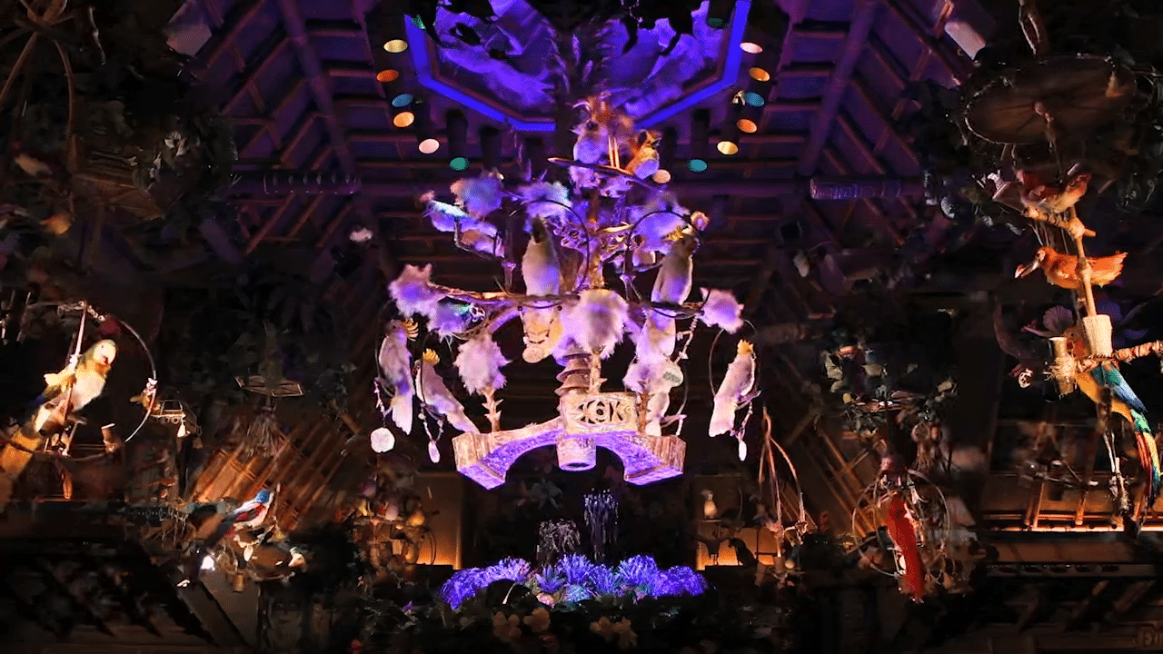 Walt Disney's Enchanted Tiki Room Ride Review | Disney World - Park Savers