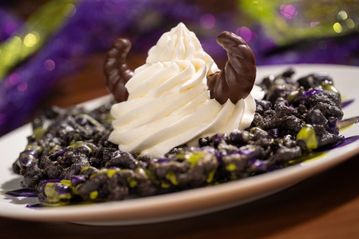 Halloween Foodie Guide at Walt Disney World Resort 2026 19 svg%3E