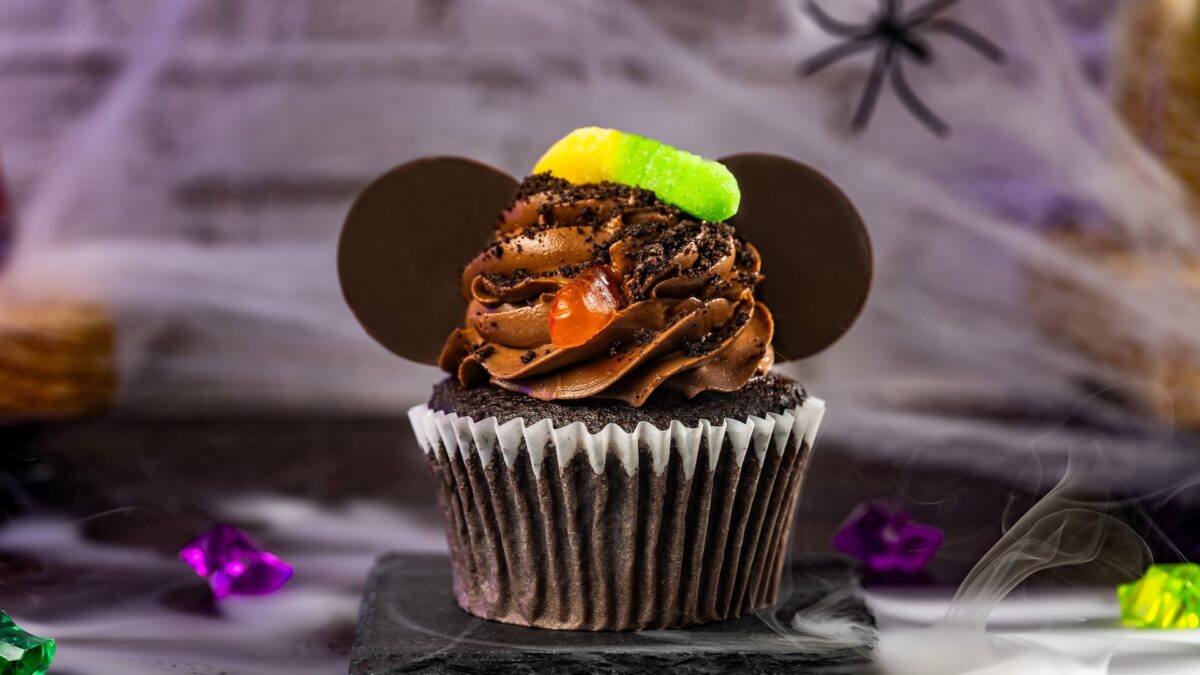 Halloween Foodie Guide at Walt Disney World Resort 2026 75 svg%3E
