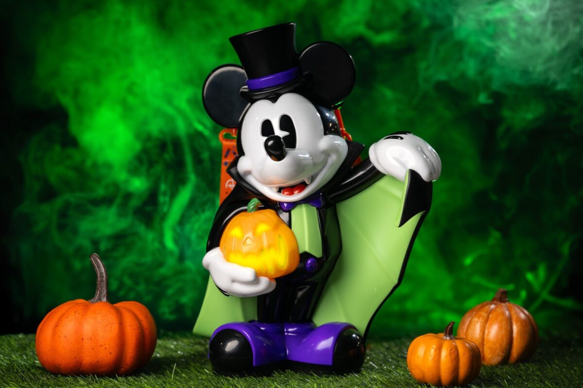 Halloween Foodie Guide at Walt Disney World Resort 2026 57 svg%3E